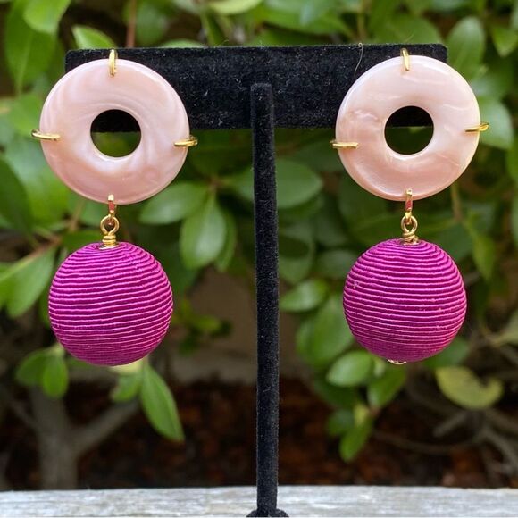 Lizzie Fortunato Saffron Drop Pink Mother of Pearl/Fushia Circle Earrings NWOT - Picture 5 of 8